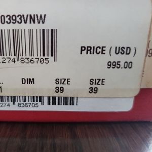 Valentino shoes rockstud size 9 fits like 8